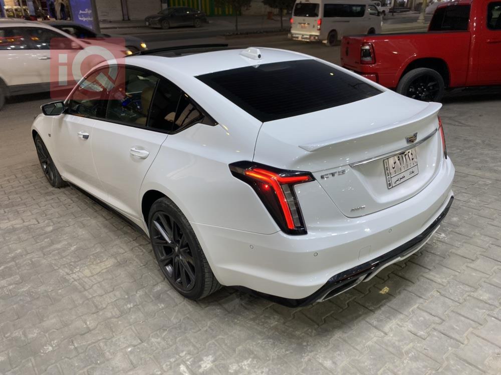 Cadillac CT5